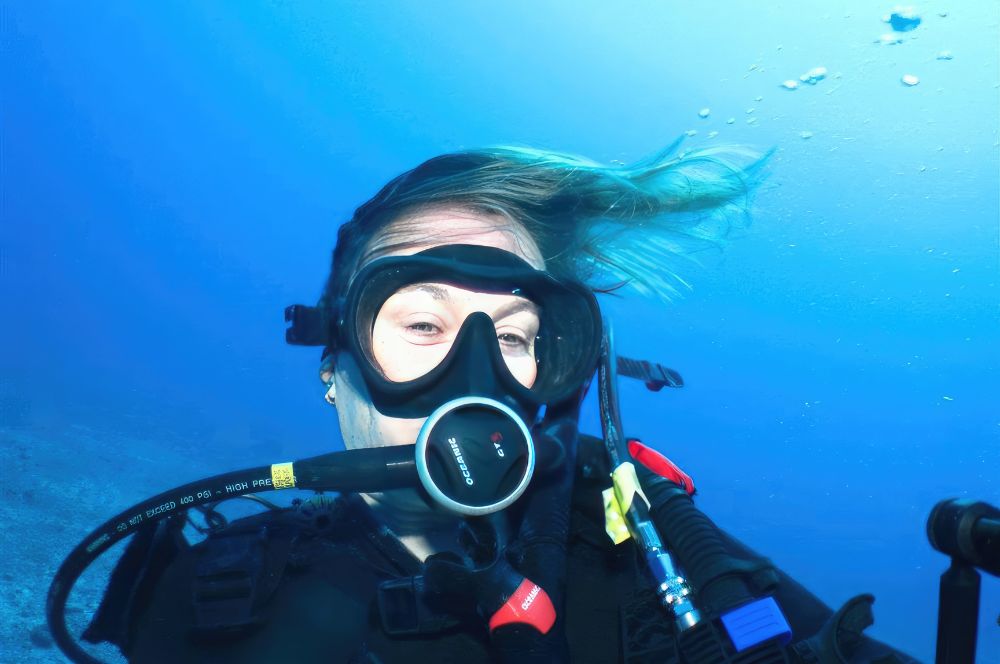 Kris O'Keeffe, a lifetime club member of Abyss Scuba Diving and a Citizen Scientist