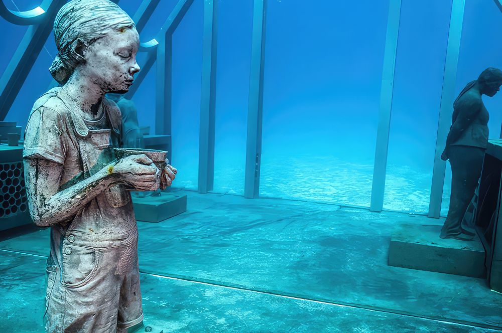 Underwater art installation promoting ocean conservation