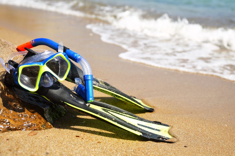 Snorkeling-gear.jpg