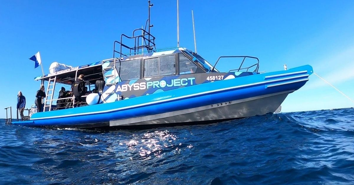 Boat Diving In Sydney