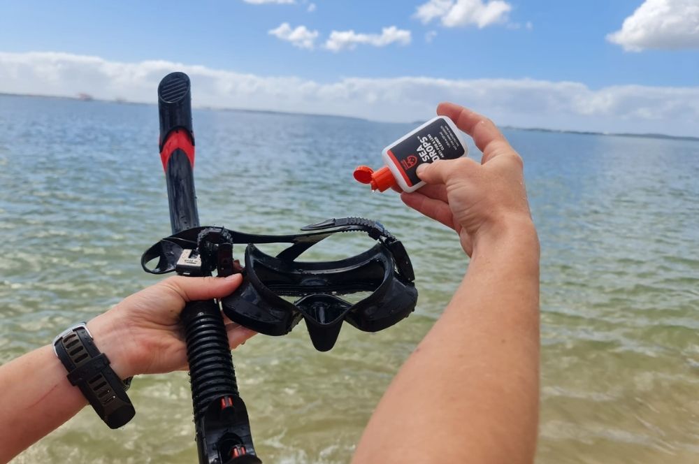 HOW KEEP A DIVE MASK FROM FOGGING UP? | Abyss Scuba Diving