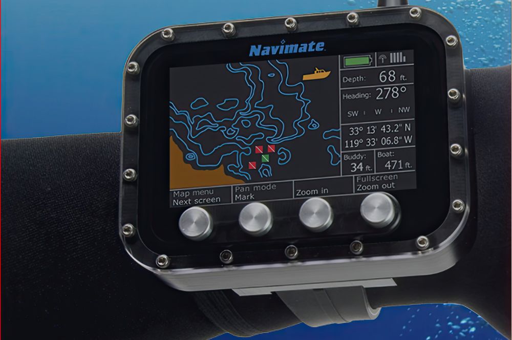 Navimate GPS shos you exact location on the dive site