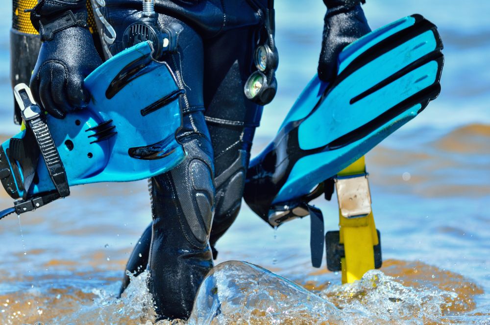 Dive exiting for surf zone diving with  essential gear 